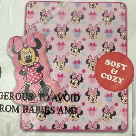 Disney Minnie Mouse Shaped Pillow & Throw Set Pink 2 Piece Set - Picture 3 of 5